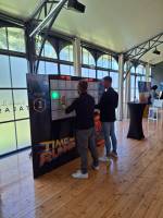 Wiwall -  Utilisation d'un mur virtuel dans un studio de création à Mâcon en Saône-et-Loire